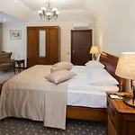 Hotell Beskyd - Myslovka